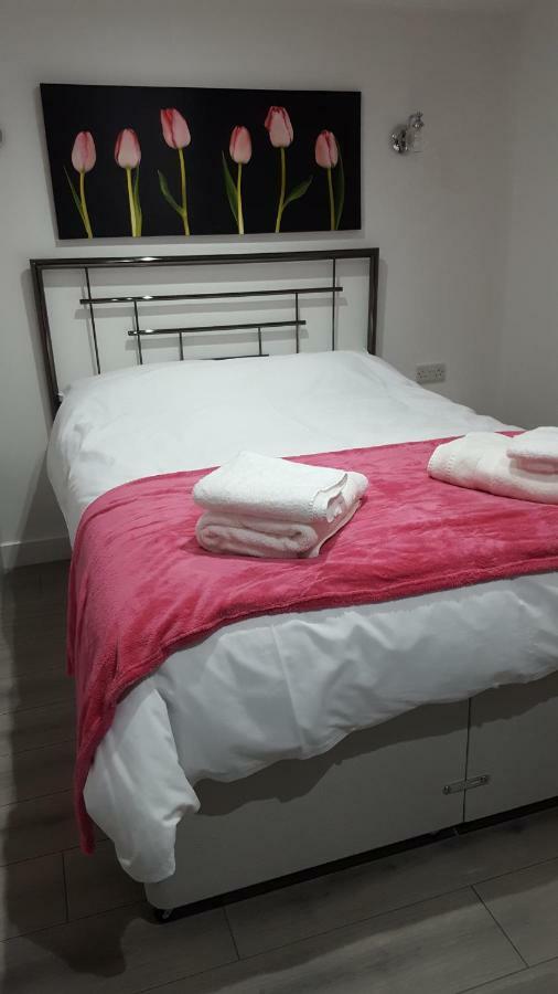 Ruth'S Refresh Country Retreat With Private Hot Tub Villa Shrewsbury Ngoại thất bức ảnh